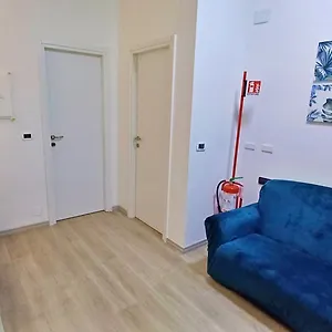 House Appio Latino Apartamento